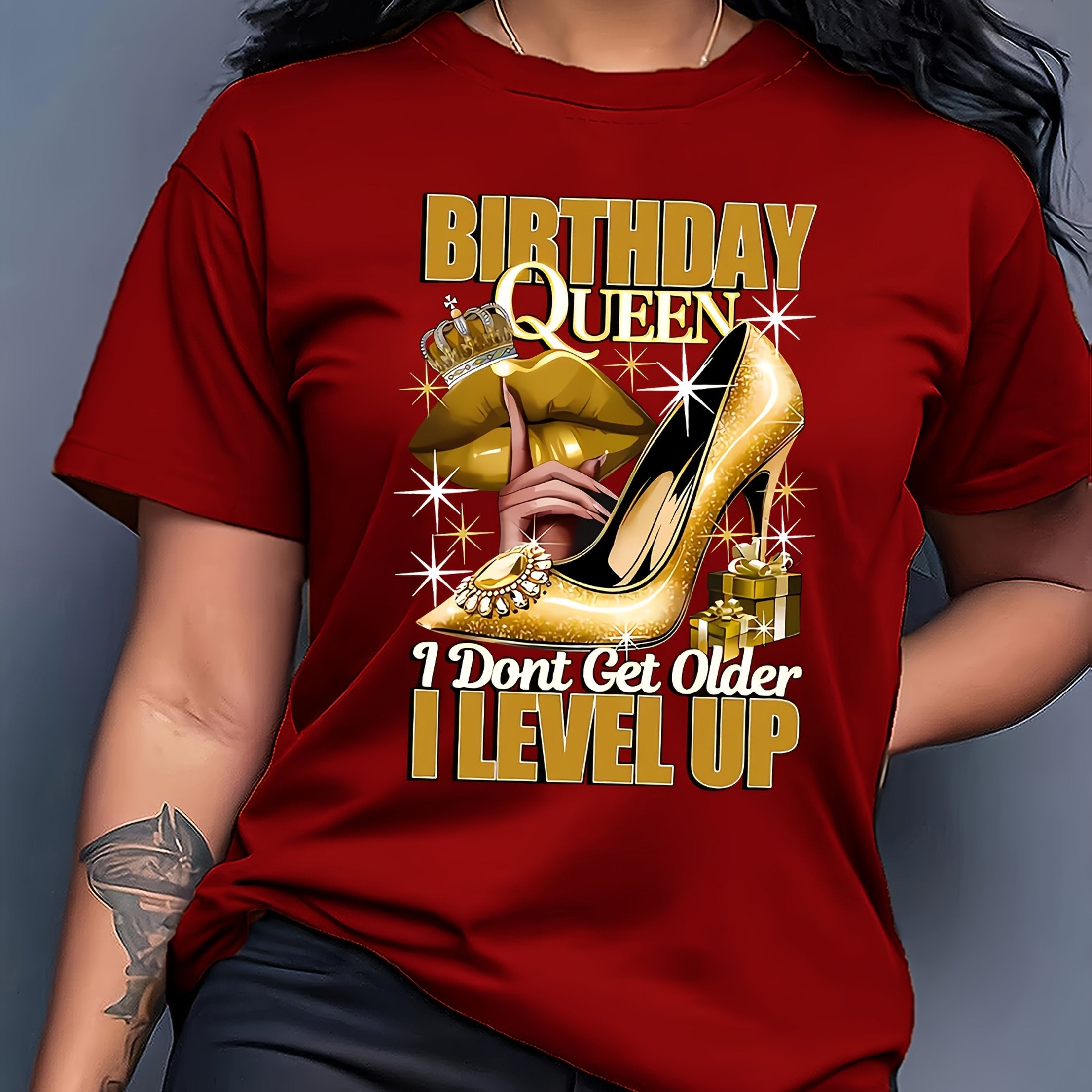 Birthday Queen Printed Women'S T-Shirt - Casual Crew Neck, Short Sleeve Top with High Heels & Crown Design, Perfect for Spring/Summer Celebrations, Birthday Party Apparel | Festive Design | Golden Crown Graphic, Birthday Part